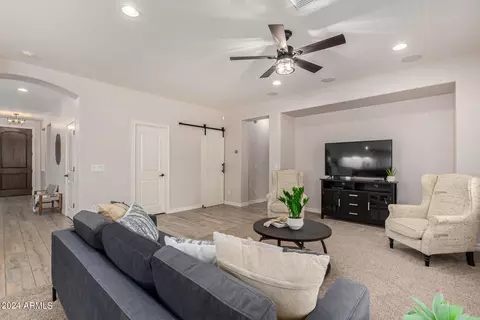 2505 E Donato Dr, Gilbert, AZ 85298 photo 19