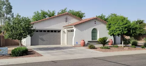 2505 E Donato Dr, Gilbert, AZ 85298 photo 3