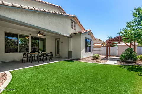 2505 E Donato Dr, Gilbert, AZ 85298 photo 36