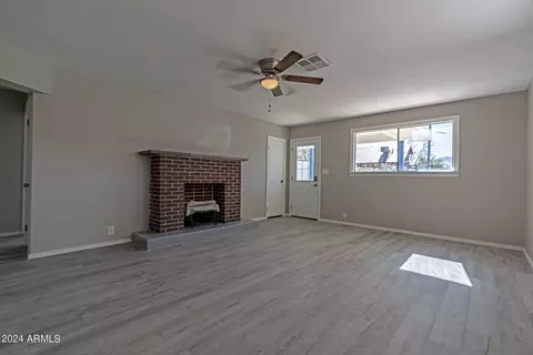 Living - 5222 E Bornite Ln, Globe, AZ 85501 photo 2 of 3