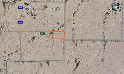 435 Th Ave S Of Salome Hwy #LOT R, Tonopah, AZ 85354