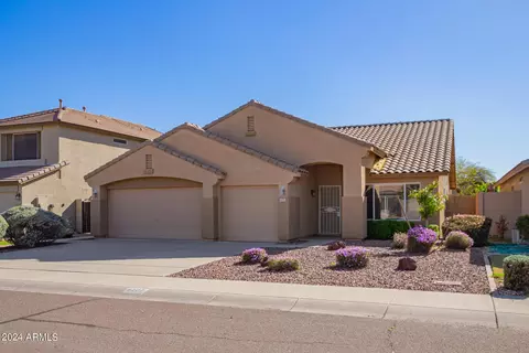 8207 W Adam Ave, Peoria, AZ 85382