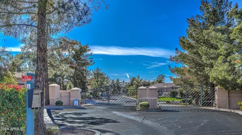 3902 E Carson Rd, Phoenix, AZ 85042