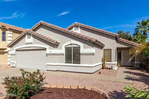 Exterior - 748 W Moore Ave, Gilbert, AZ 85233 photo 3 of 8
