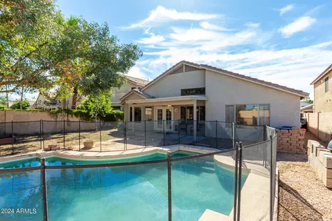 Exterior - 748 W Moore Ave, Gilbert, AZ 85233 photo 5 of 8