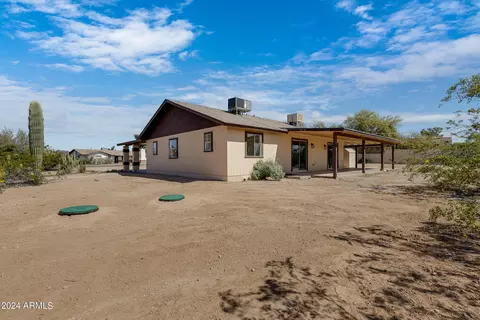 Exterior - 6447 E Rustic Dr, Mesa, AZ 85215 photo 5 of 12