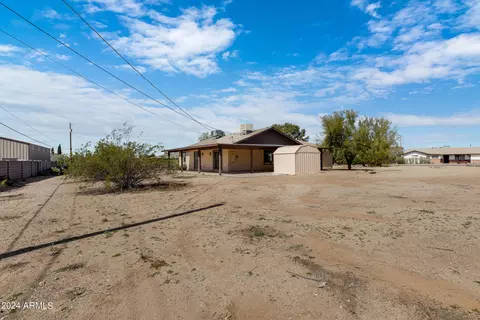 Exterior - 6447 E Rustic Dr, Mesa, AZ 85215 photo 7 of 12