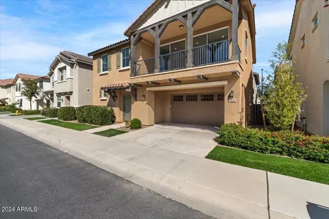 Exterior - 4288 E Pony Ln, Gilbert, AZ 85295 photo 3 of 8
