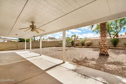 Exterior - 827 E Le Marche Ave, Phoenix, AZ 85022 photo 7 of 11
