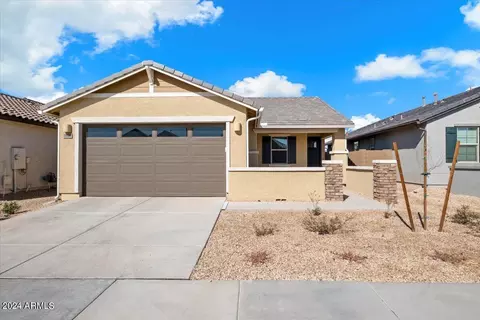 8920 W Solano Dr, Glendale, AZ 85305
