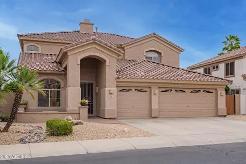 6195 W Kerry Ln, Glendale, AZ 85308