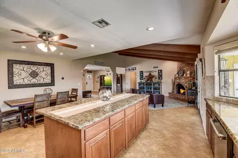 1905 E Juniper Cir, Mesa, AZ 85203 photo 13