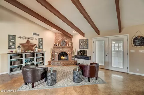 1905 E Juniper Cir, Mesa, AZ 85203 photo 8