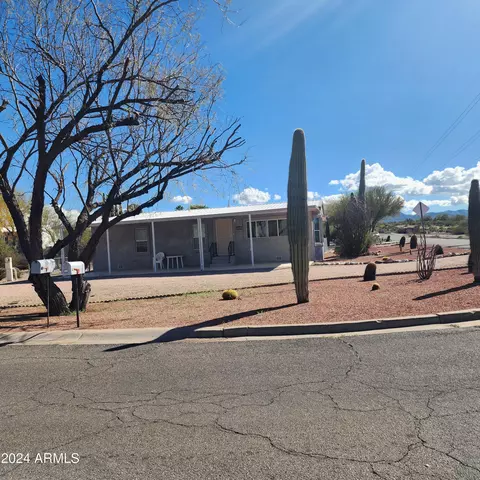 441 S Alta Vista Dr, Queen Valley, AZ 85118