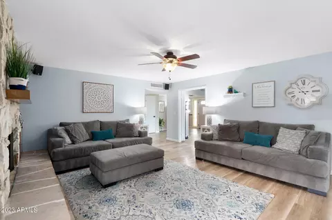Living - 228 E Alameda Dr, Tempe, AZ 85282 photo 3 of 6