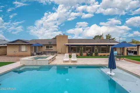 Exterior - 228 E Alameda Dr, Tempe, AZ 85282 photo 5 of 14