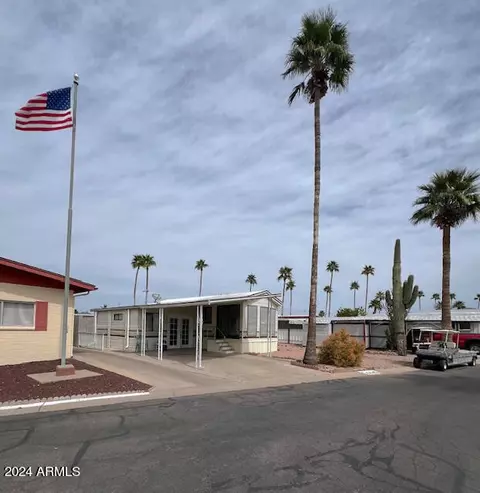 800 W Apache Trl #56A, Apache Junction, AZ 85120