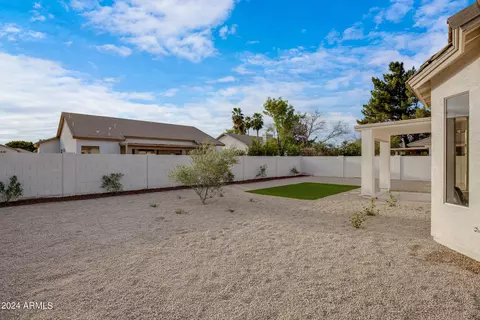 Exterior - 434 S Gibson St, Gilbert, AZ 85296 photo 6 of 17