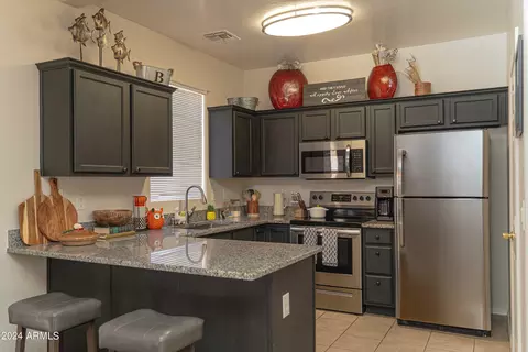 2300 E Magma Rd #62, San Tan Valley, AZ 85143