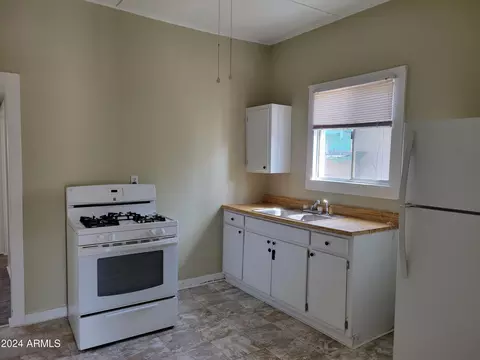 34 Cochise Row, Bisbee, AZ 85603 photo 4