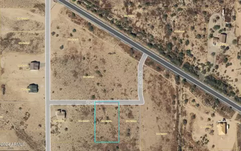 359 W Nn W Mobile Ln #LOT L, Tonopah, AZ 85354