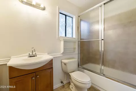 Bath - 309 E Page Ave, Gilbert, AZ 85234 photo 5 of 5