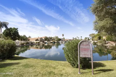 View/Area - 309 E Page Ave, Gilbert, AZ 85234 photo 7 of 7