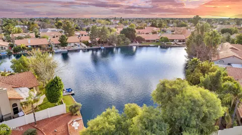 View/Area - 309 E Page Ave, Gilbert, AZ 85234 photo 5 of 7