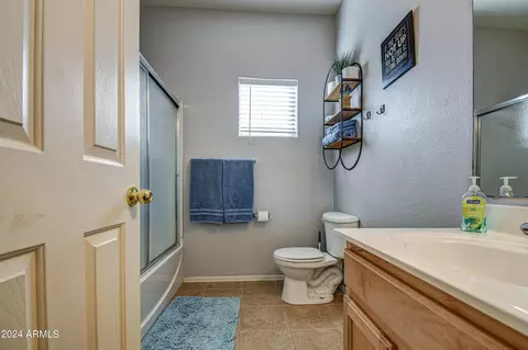 Bath - 5567 E Haven Ave, Florence, AZ 85132 photo 3 of 3