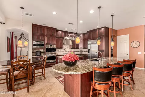 Kitchen - 31711 N 15th Dr, Phoenix, AZ 85085 photo 7 of 7