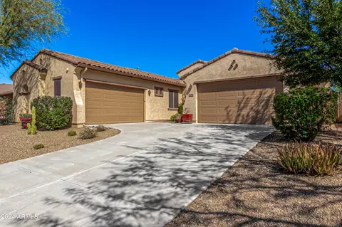 Exterior - 31711 N 15th Dr, Phoenix, AZ 85085 photo 6 of 36