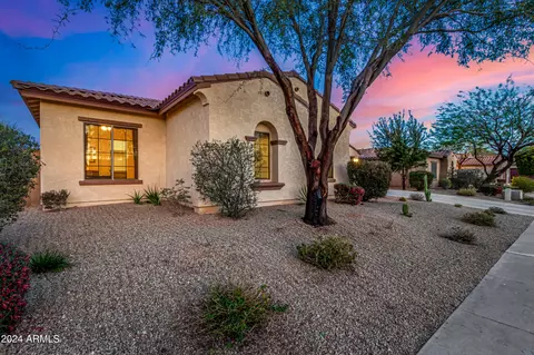 Exterior - 31711 N 15th Dr, Phoenix, AZ 85085 photo 2 of 36