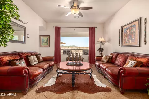 Living - 31711 N 15th Dr, Phoenix, AZ 85085 photo 2 of 2