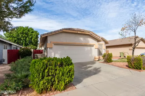 6210 W Echo Ln, Glendale, AZ 85302