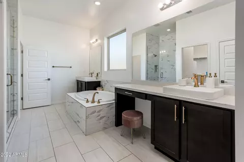 Bath - 10314 E Supernova Dr, Mesa, AZ 85212 photo 1 of 5