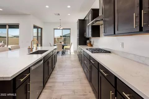 Kitchen - 10314 E Supernova Dr, Mesa, AZ 85212 photo 6 of 8