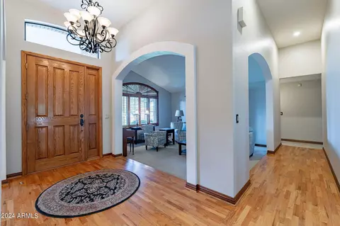 Entry Way - 3910 E Flossmoor Ave, Mesa, AZ 85206 photo 3 of 3