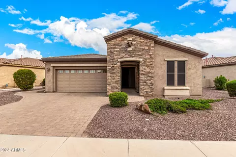 5523 S Hawthorn St, Gilbert, AZ 85298