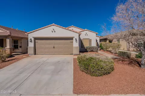 Exterior - 2026 E Anderson Dr, Phoenix, AZ 85022 photo 3 of 14