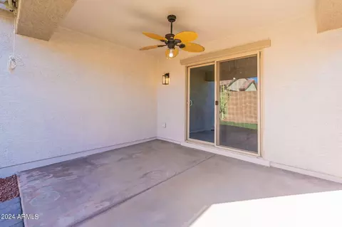 Exterior - 2026 E Anderson Dr, Phoenix, AZ 85022 photo 9 of 14