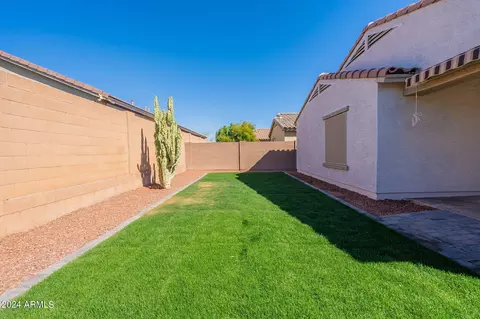 Exterior - 2026 E Anderson Dr, Phoenix, AZ 85022 photo 14 of 14