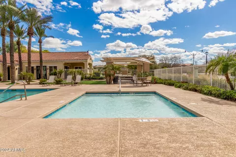 Exterior - 2866 E Shannon St, Gilbert, AZ 85295 photo 16 of 18
