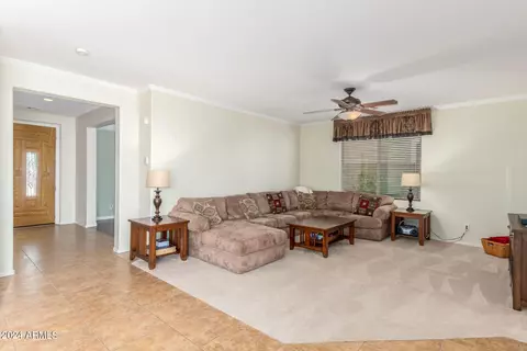 Living - 2866 E Shannon St, Gilbert, AZ 85295 photo 3 of 4