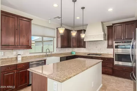 Kitchen - 2866 E Shannon St, Gilbert, AZ 85295 photo 1 of 5