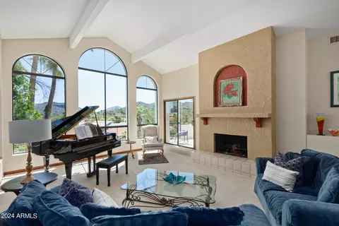 Living - 4540 E Via Los Caballos --, Phoenix, AZ 85028 photo 2 of 5