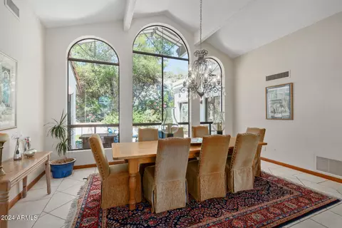 Dining - 4540 E Via Los Caballos --, Phoenix, AZ 85028 photo 2 of 4