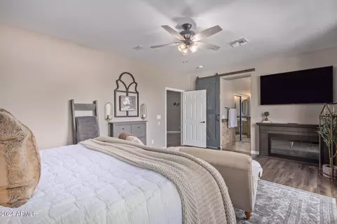 Bedroom - 9632 E Navarro Ave, Mesa, AZ 85209 photo 3 of 7