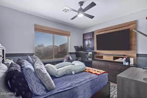 Bedroom - 9632 E Navarro Ave, Mesa, AZ 85209 photo 5 of 7