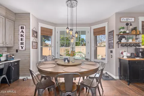 Dining - 9632 E Navarro Ave, Mesa, AZ 85209 photo 3 of 4