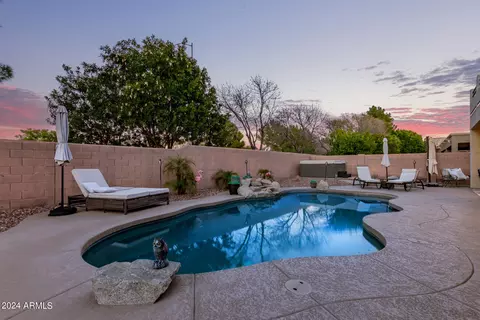 Exterior - 9632 E Navarro Ave, Mesa, AZ 85209 photo 10 of 15